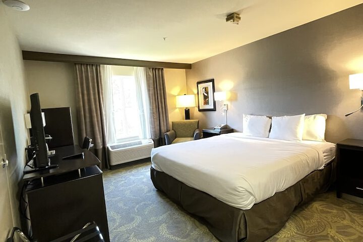 Country Inn & Suites by Radisson San Carlos, CA