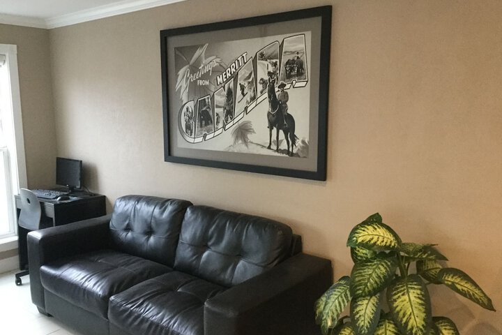 Hotel Interior 7 of 24