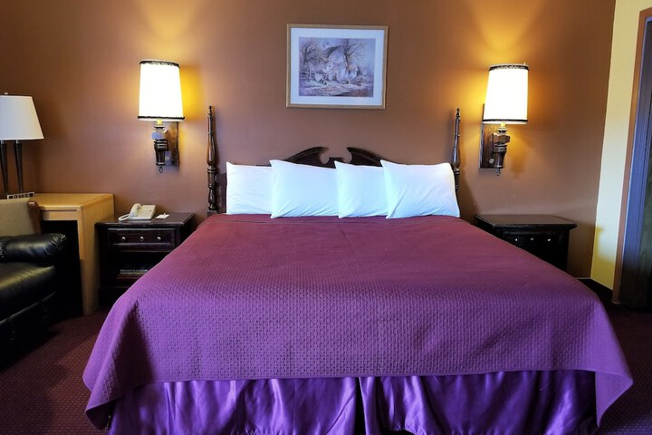Regency Inn