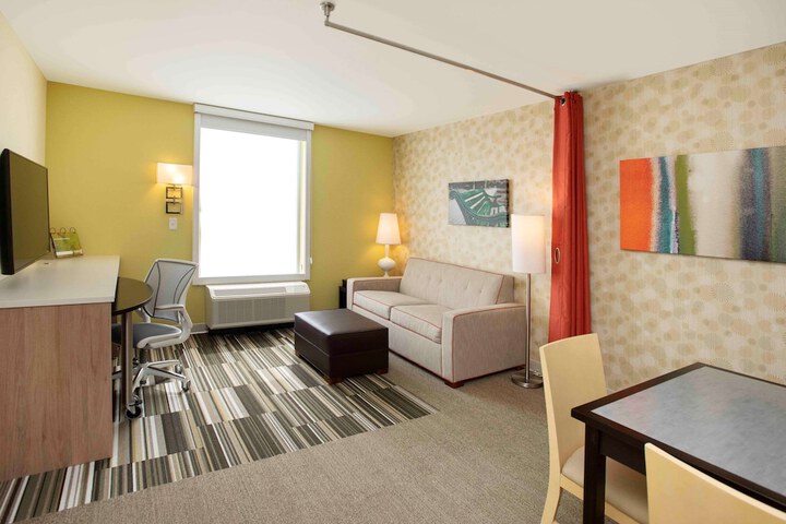 Home2 Suites by Hilton Mishawaka South Bend IN