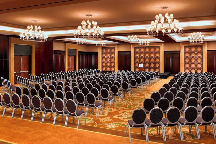 Sheraton Garden Grove-Anaheim South Hotel