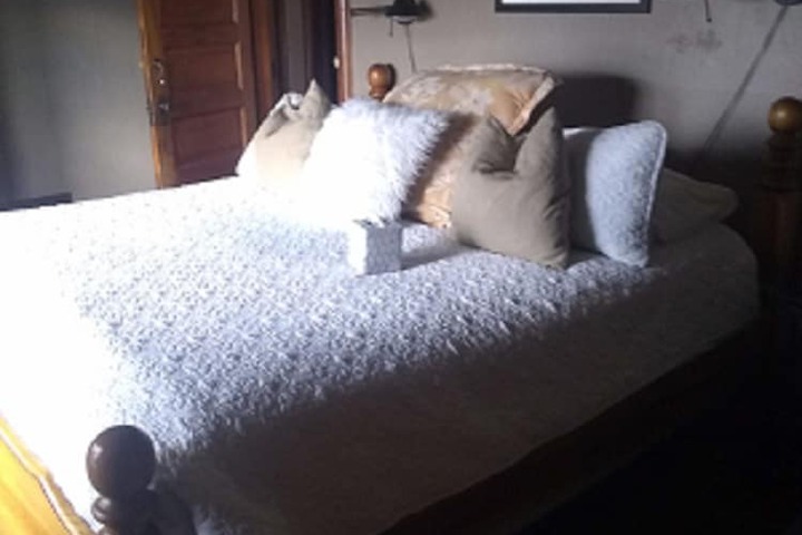 Room 46 of 77