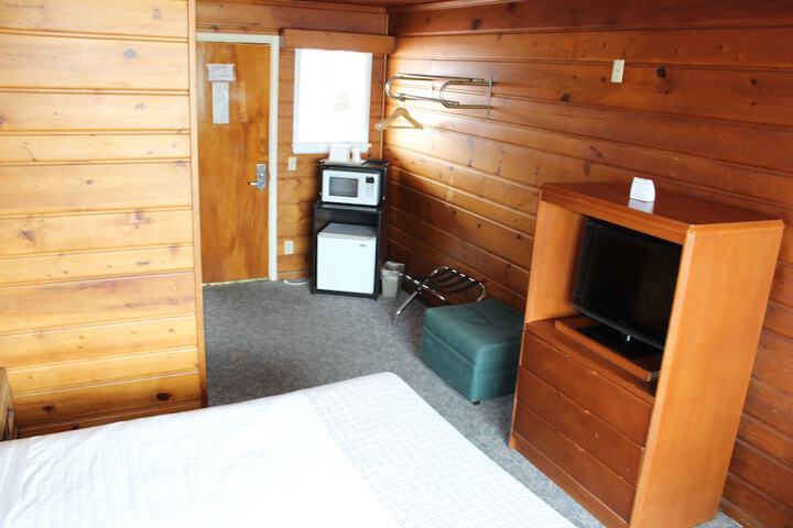 Room 44 of 63