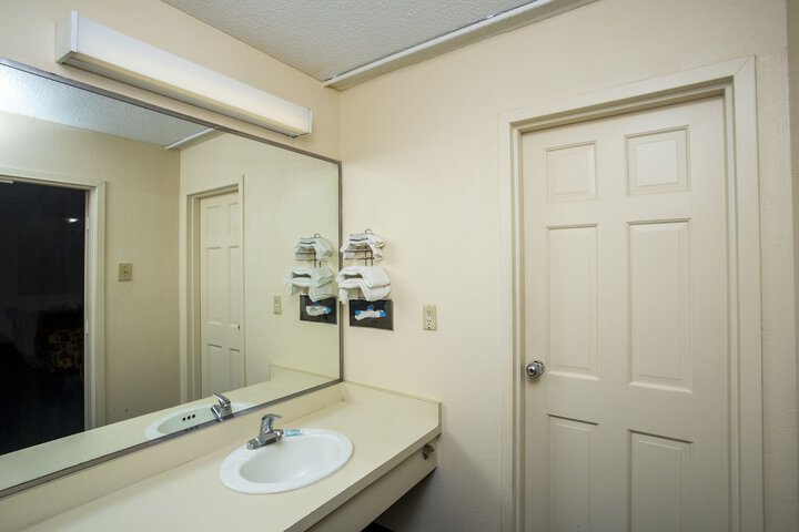 Motel 6 Sandersville GA