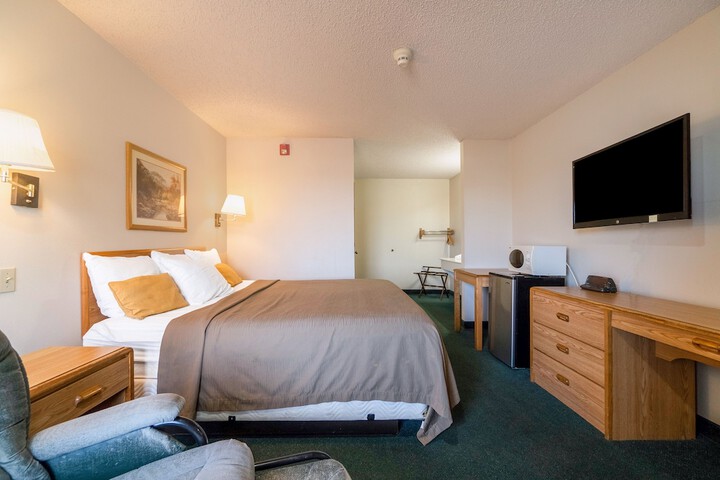 Room 42 of 69