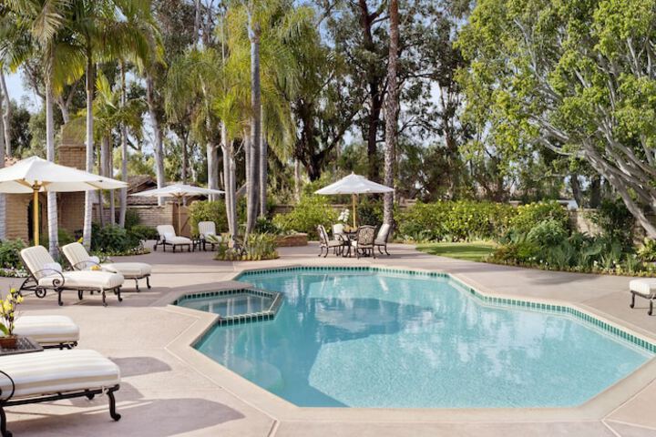 Pool 4 of 42