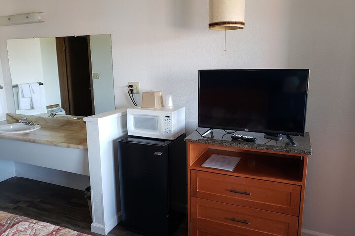 Room 22 of 43