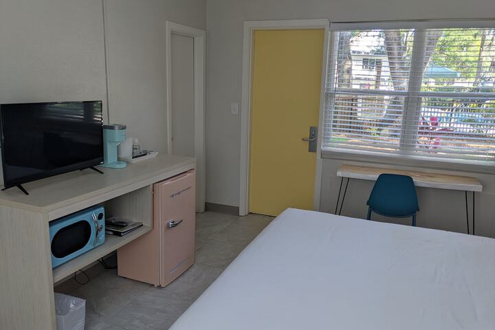 Room 10 of 21