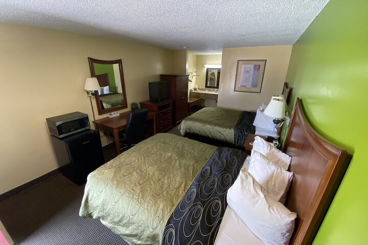 Room 30 of 35