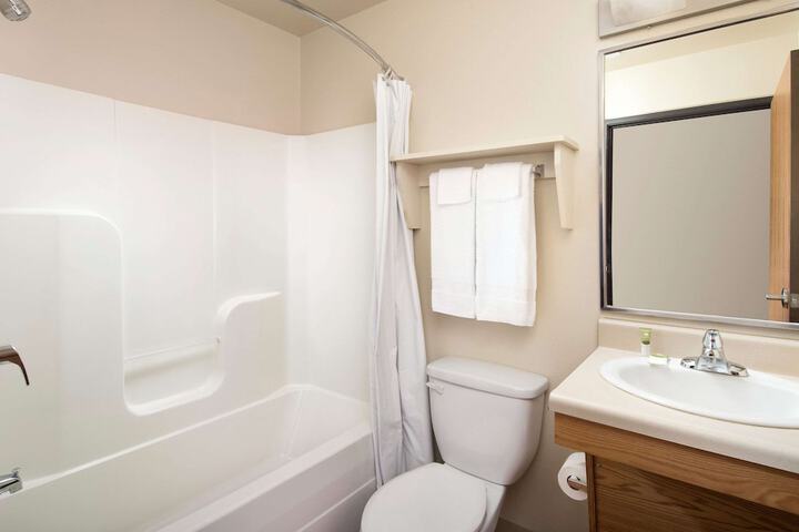 Room 14 of 26