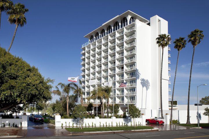 Cameo Beverly Hills LXR Hotels & Resorts