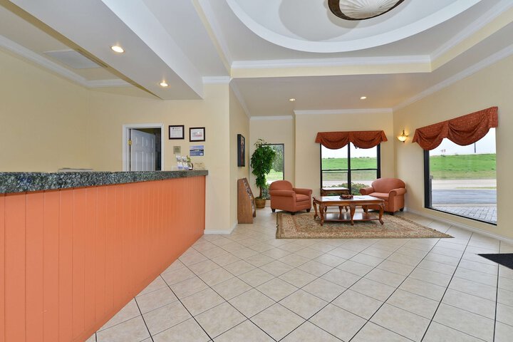 Hotel Interior 4 of 16