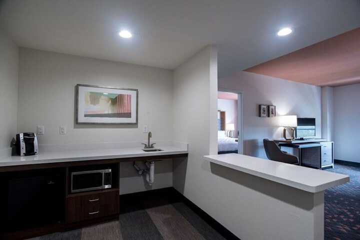 Room 19 of 29