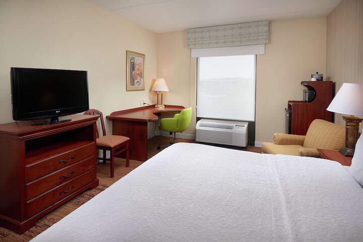Room 15 of 24