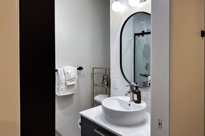DTW Suites