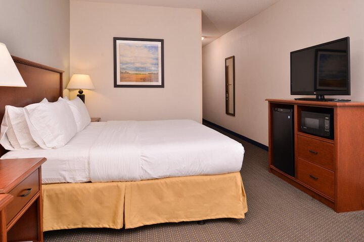 Room 51 of 111