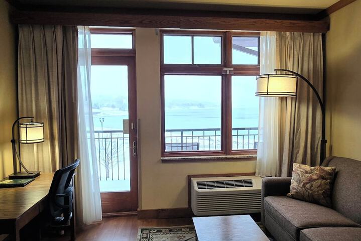 Canal Park Lodge
