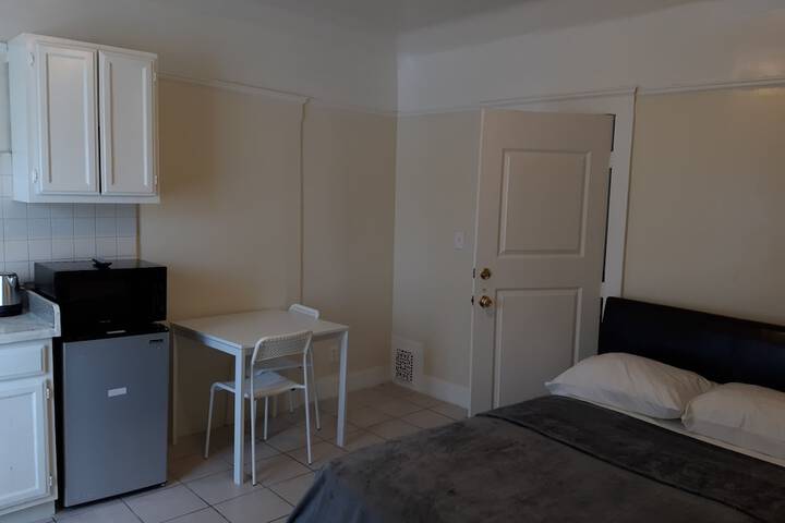 Room 31 of 70