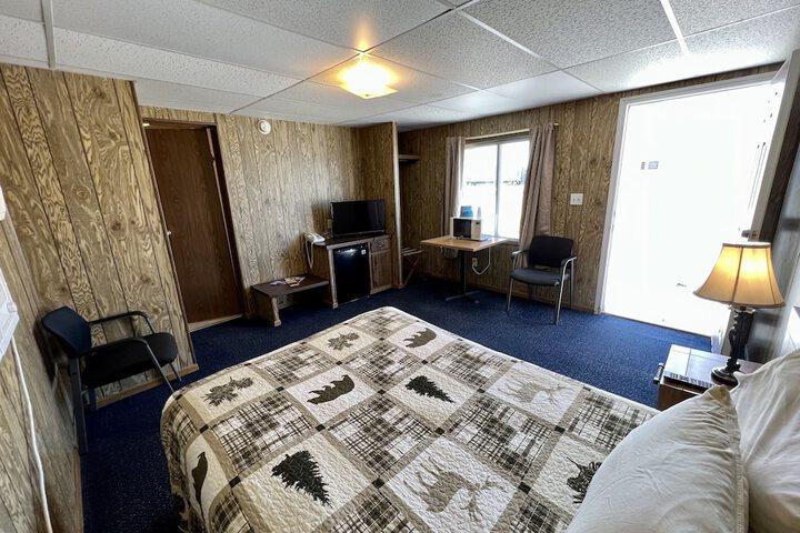 Room 27 of 51