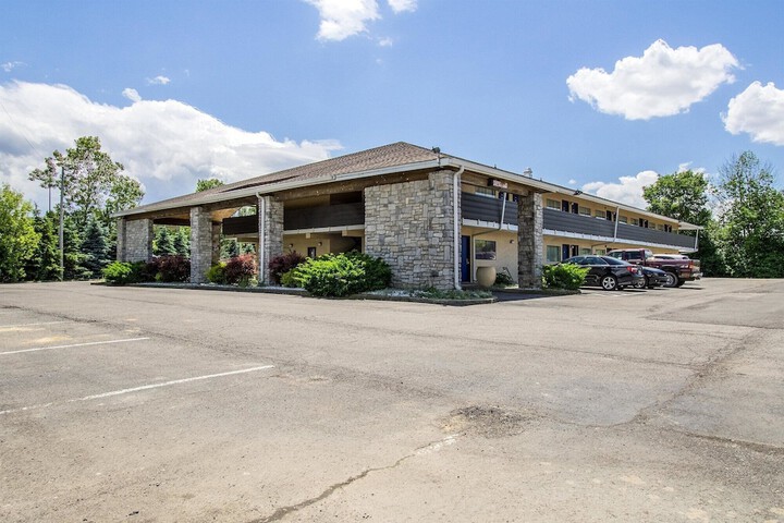 Motel 6 Ashland OH