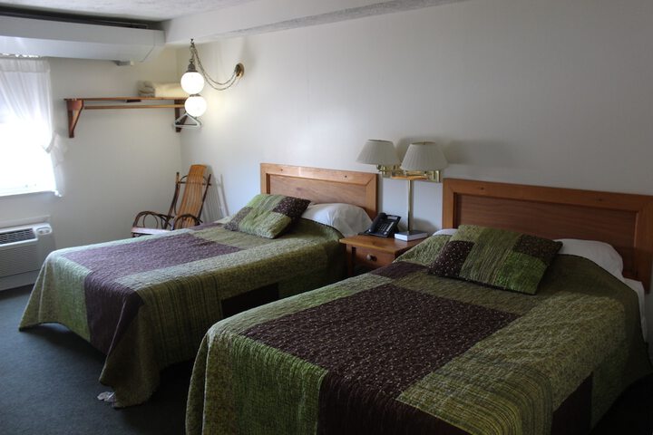 Room 11 of 50