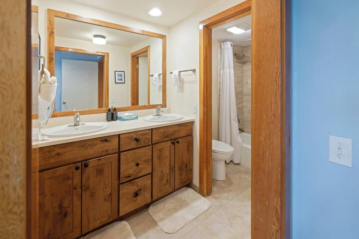 Evergreen Condominiums by Vail Resorts