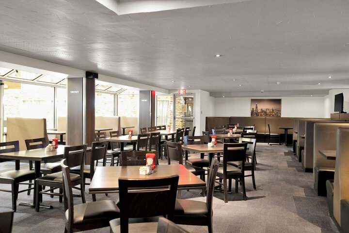 Superior Inn Hotel and Conference Centre Thunder Bay