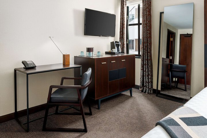 Joinery Hotel Pittsburgh Curio Collection by Hilton