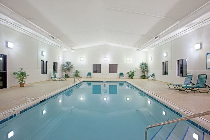 Staybridge Suites Lincolnshire by IHG