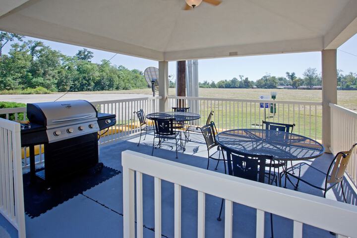 Property Grounds 28 of 28