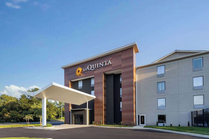 Hotel 2 of 40
