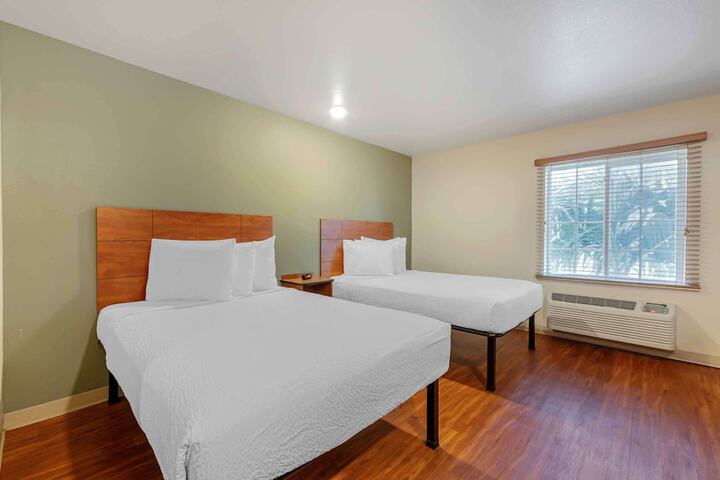 Room 25 of 30