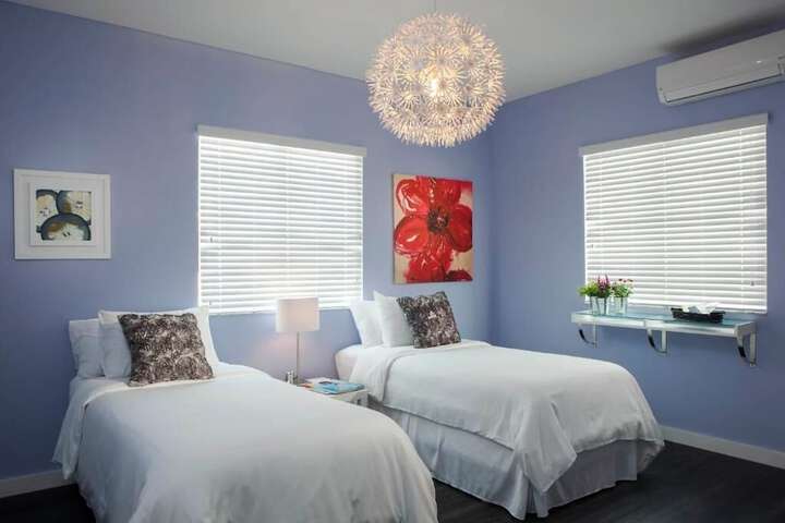 Room 28 of 50