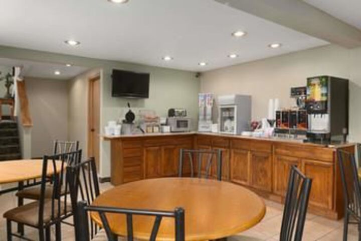 Super 8 Sioux Falls Near Convention Center