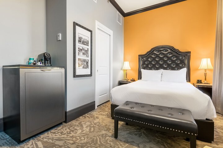 Room 48 of 52