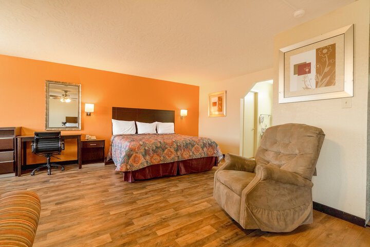 Stamford Inn