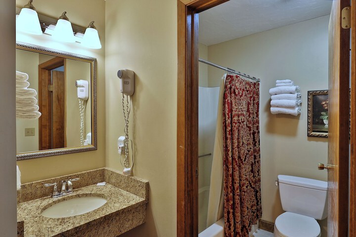 Greenbrier Inn