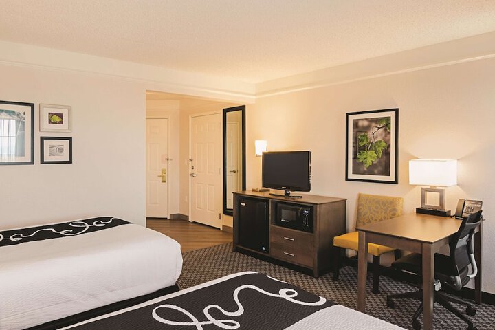 La Quinta Inn & Suites by Wyndham Denver Tech Center
