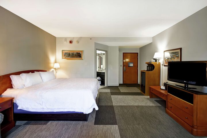 Room 46 of 97