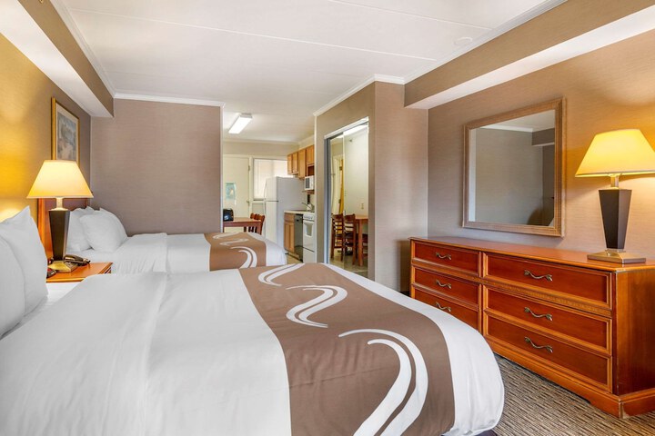 Room 48 of 110