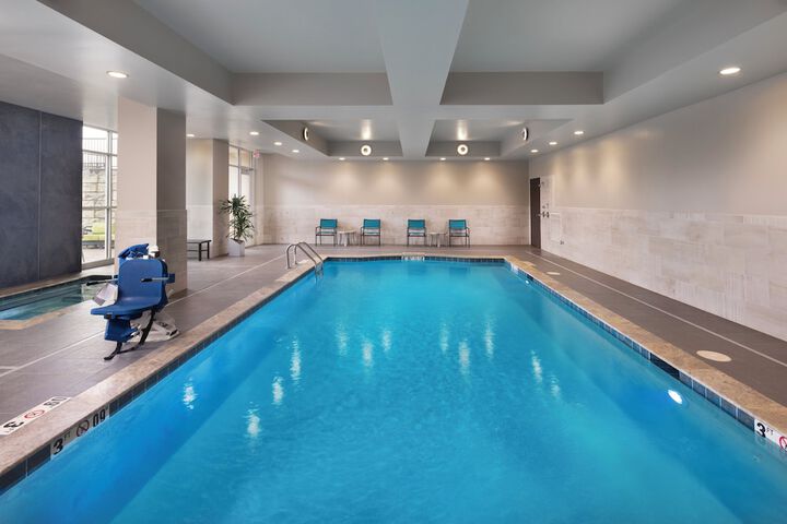 Holiday Inn & Suites Arden - Asheville Airport by IHG