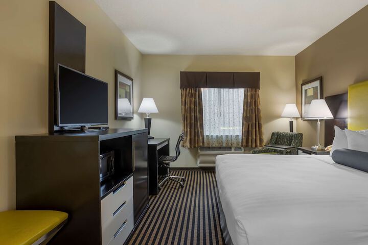 Room 22 of 36