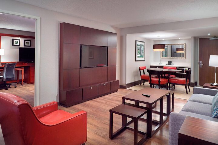 Room 28 of 45