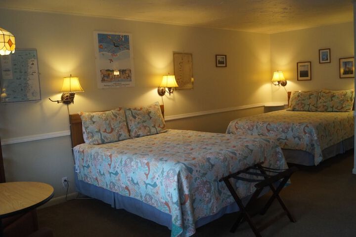 Room 32 of 71