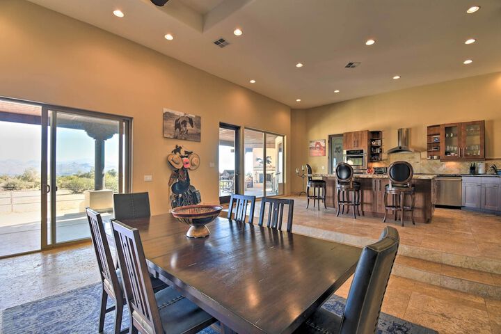Rio Verde Desert Escape w / Patio & Mountain Views!