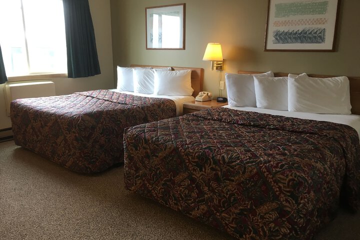 Room 12 of 30