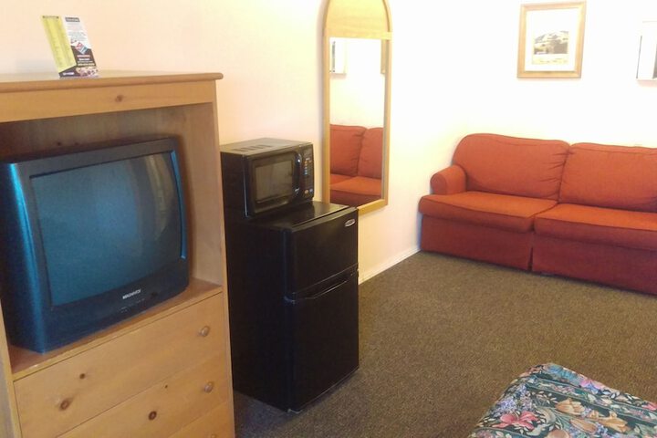 Room 10 of 31