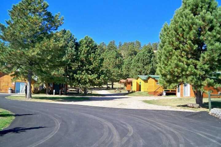 Rush No More RV Resort and Cabins - Campground