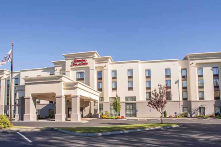 Hotel 4 of 54