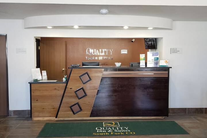 Quality Inn & Suites South Fork - Wolf Creek